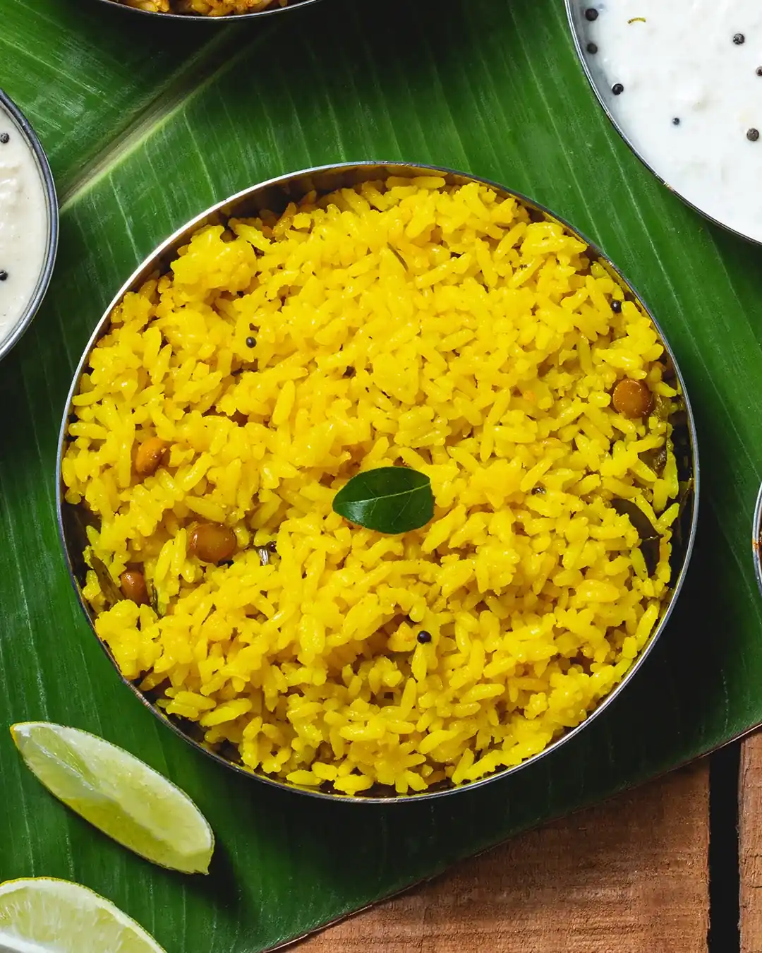 Sham Rice Pure Veg South Indian Menu | Unlimited Banana Leaf Sadhya at Santosham