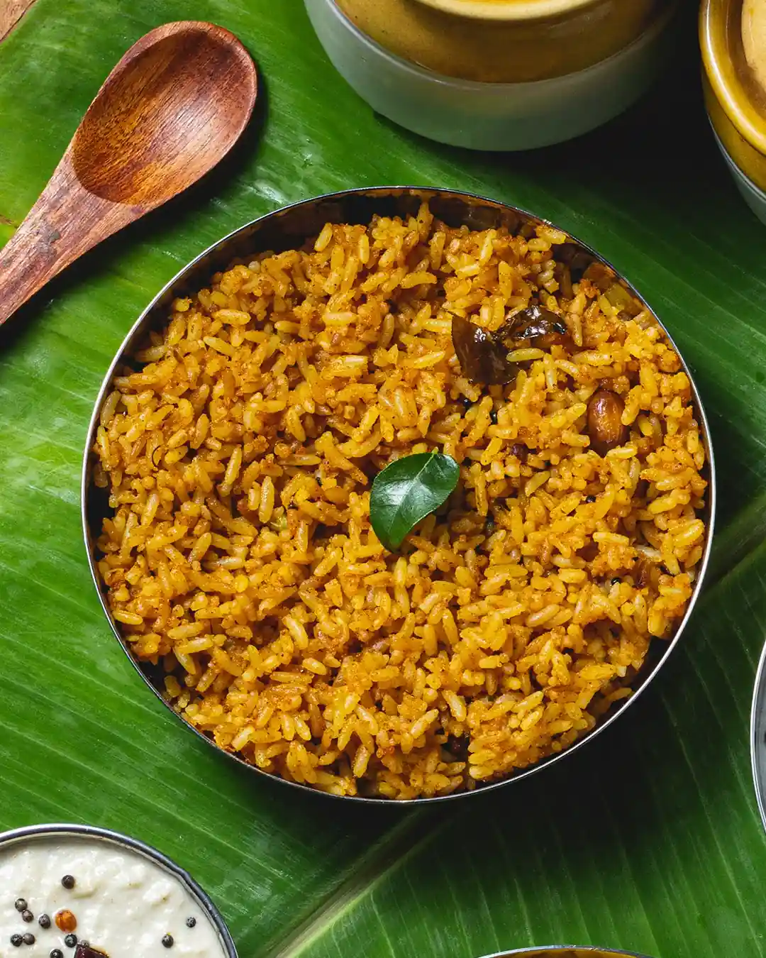 Sham Rice Pure Veg South Indian Menu | Unlimited Banana Leaf Sadhya at Santosham